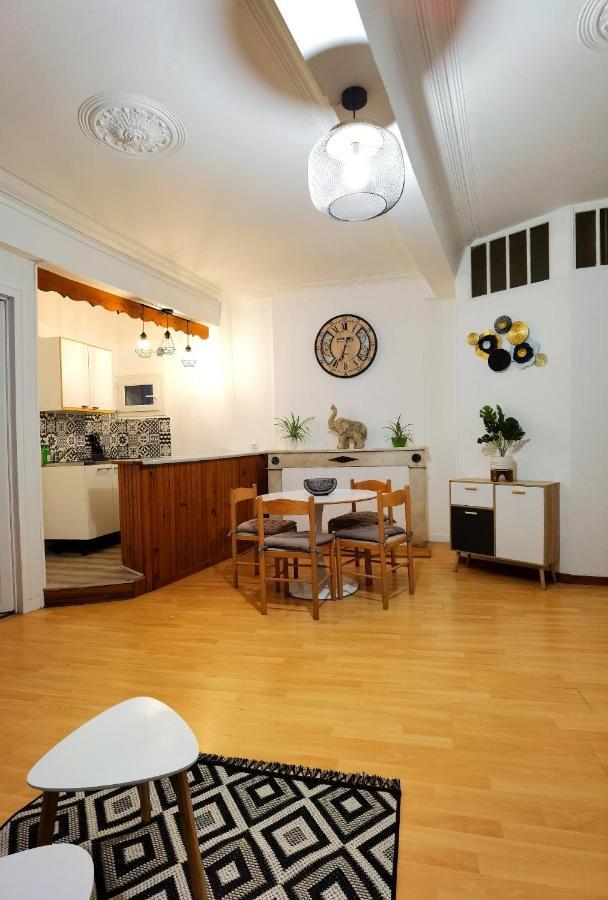 Charmant T2 Meuble Quartier Chateau De Pau Luaran gambar